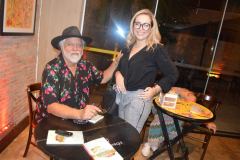 Lançamento Um pé de Verso Outro de Cantiga - Cuiabá - 2018